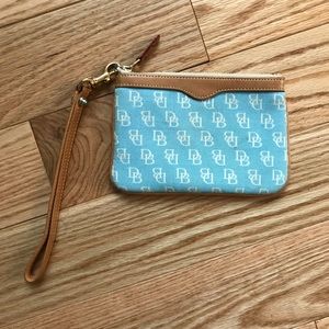 Dooney and Bourke blue wristlet